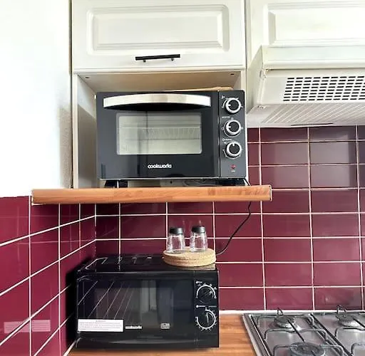 Stunning 2-Bed Apt Near Central London.